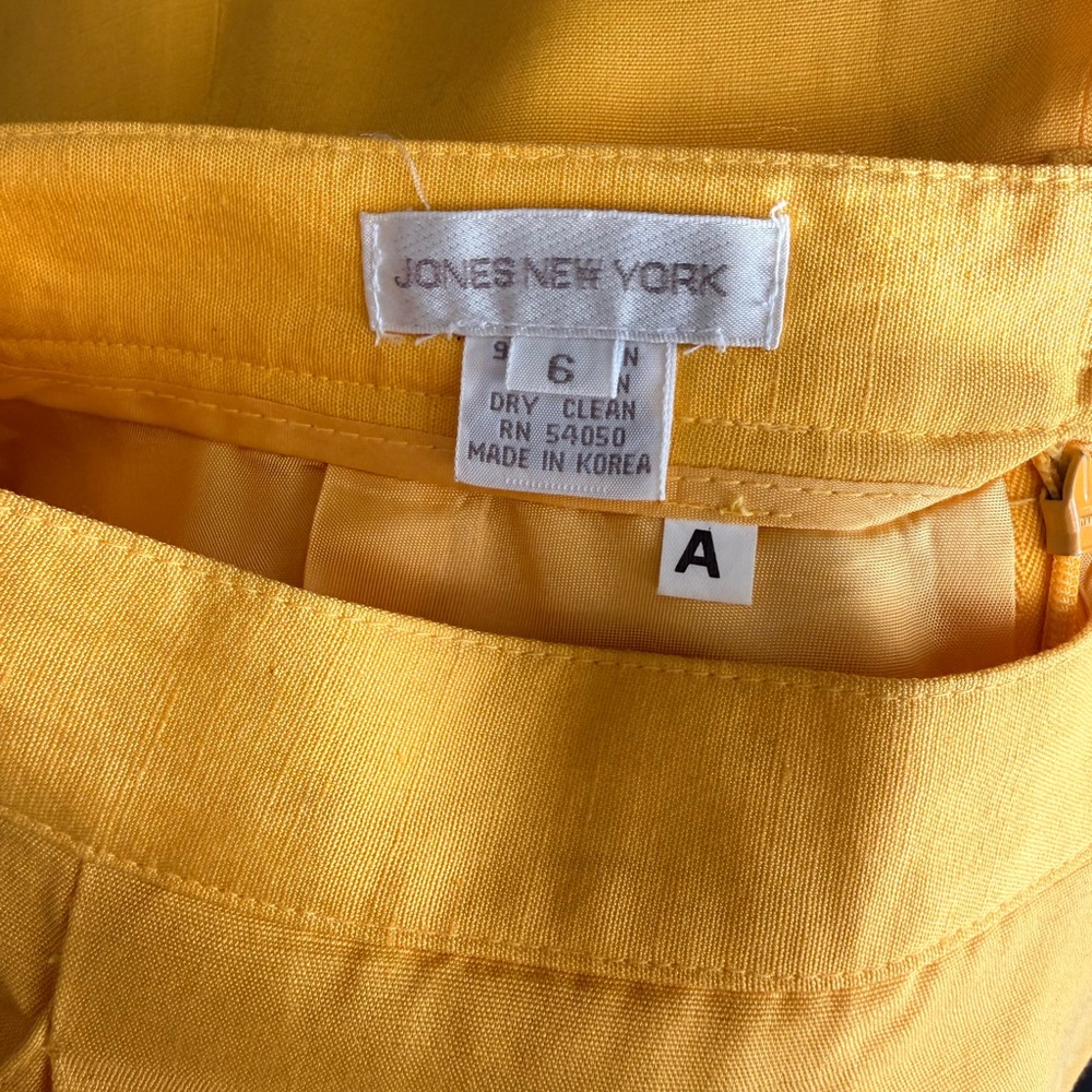 Jones New York bright Yellow Pencil Skirt - Picture 3 of 3